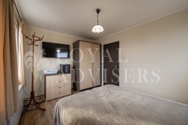 Продава КЪЩА, с. Куманово, област Варна, снимка 12 - Къщи - 52575898