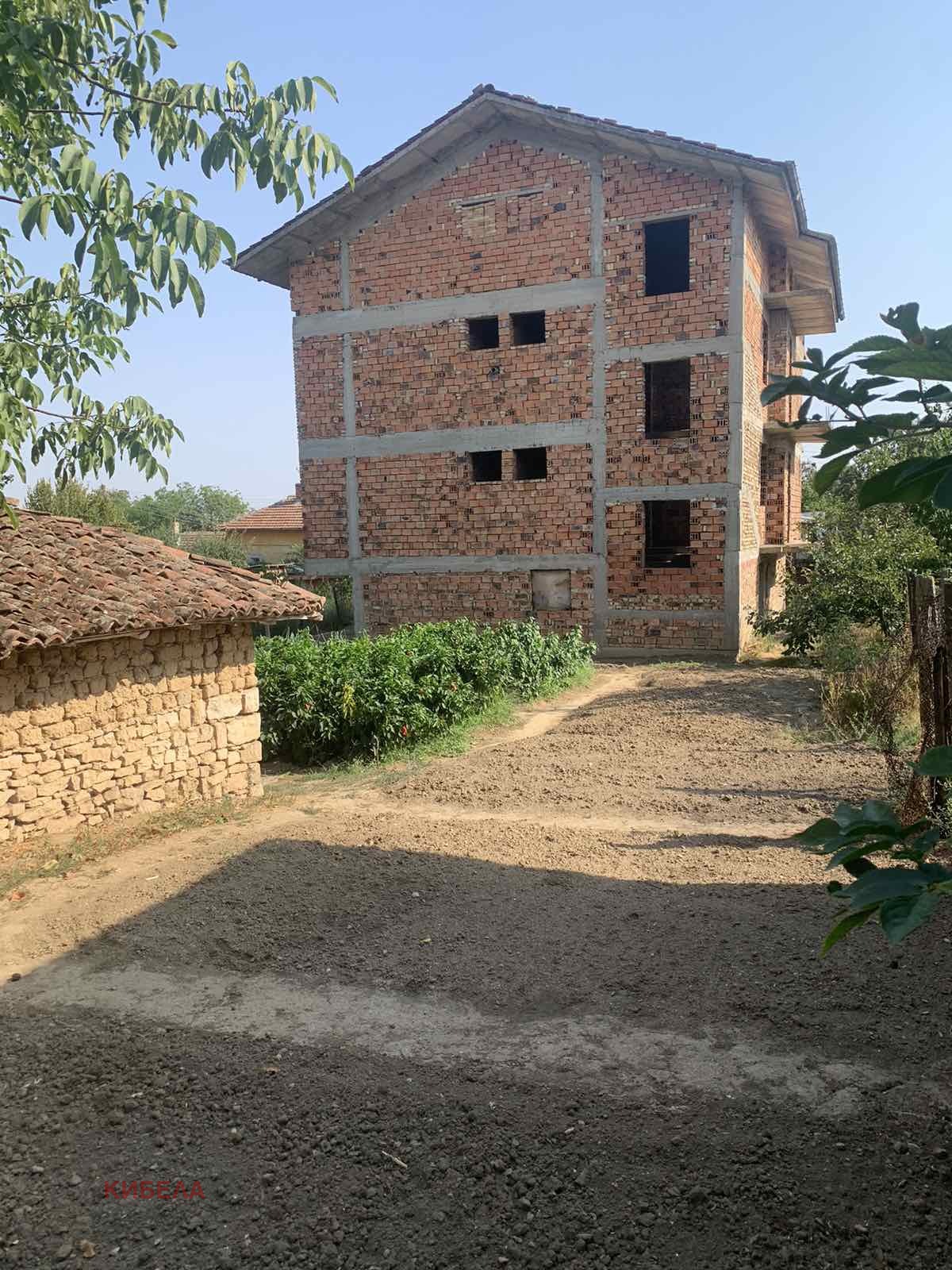 Продава КЪЩА, с. Гривица, област Плевен, снимка 2 - Къщи - 53895099