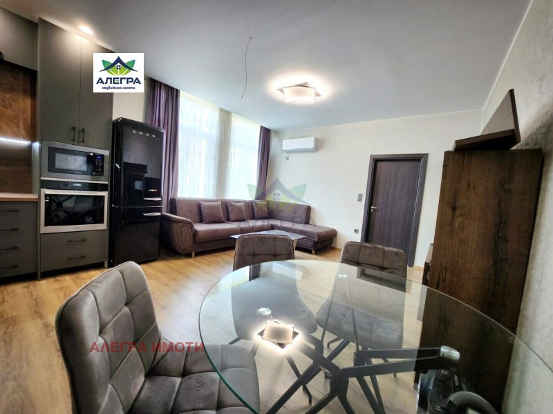 À venda  1 quarto Pazardjik , Idealen centar , 64 m² | 98271590