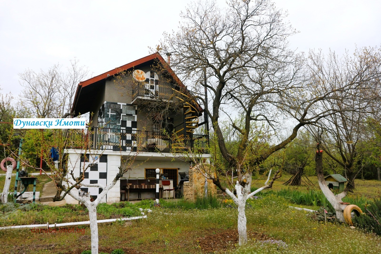 Продава ВИЛА, гр. Русе, в.з. Касева Чешма