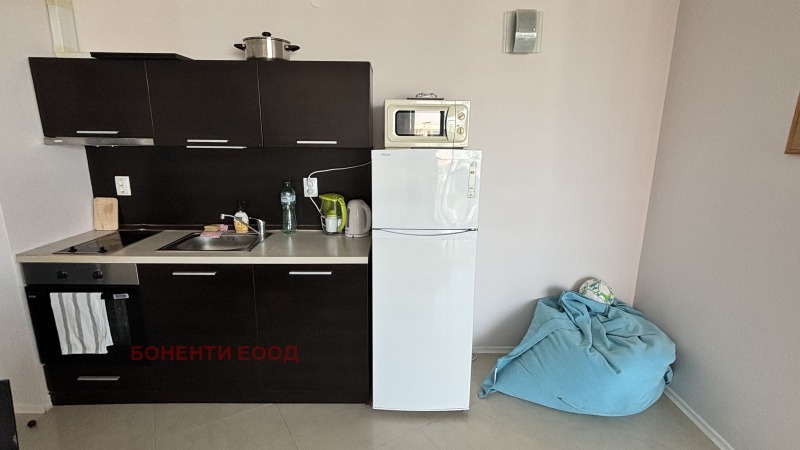 Продава 3-СТАЕН, гр. Бургас, Сарафово, снимка 3 - Апартаменти - 53073844