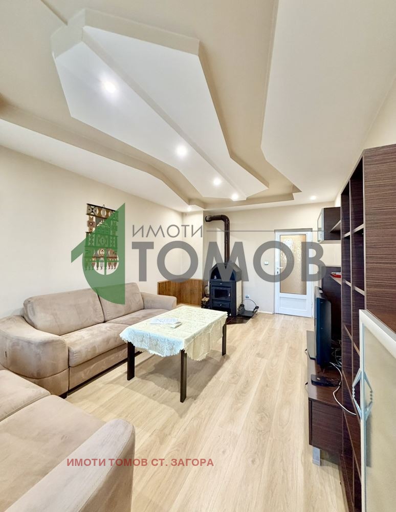 Продава 3-СТАЕН, гр. Стара Загора, Център, снимка 2 - Апартаменти - 56129212