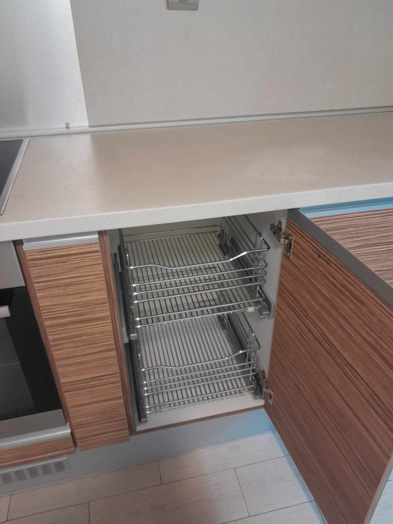 Продава МНОГОСТАЕН, гр. Кърджали, Център, снимка 6 - Апартаменти - 52347399