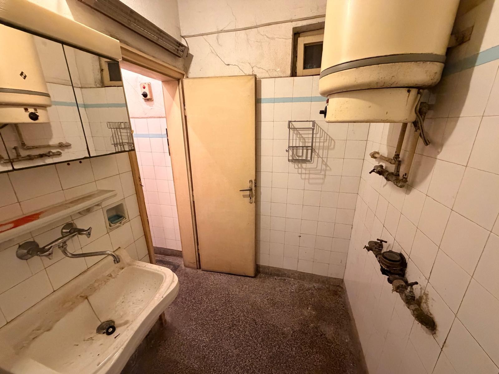 Продава 4-СТАЕН, гр. Варна, Гръцка махала, снимка 11 - Апартаменти - 56475927