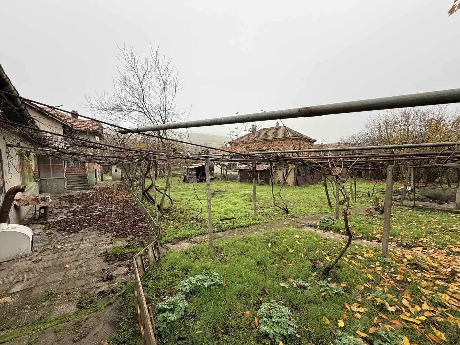 Продава КЪЩА, с. Ореховица, област Плевен, снимка 6 - Къщи - 55905112