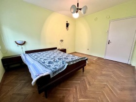 3 camere da letto Tsentar, Dobrich 1