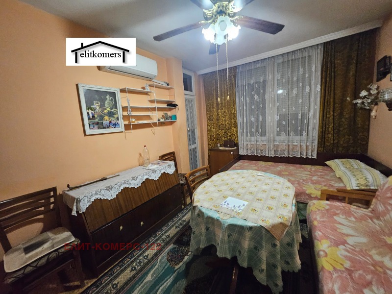 In vendita  1 camera da letto Plovdiv , Kamenitsa 2 , 65 mq | 26688683