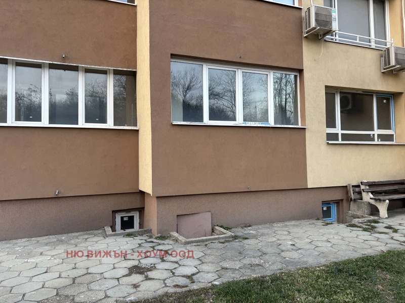 Продава  2-стаен град Кюстендил , Бузлуджа , 74 кв.м | 99411165