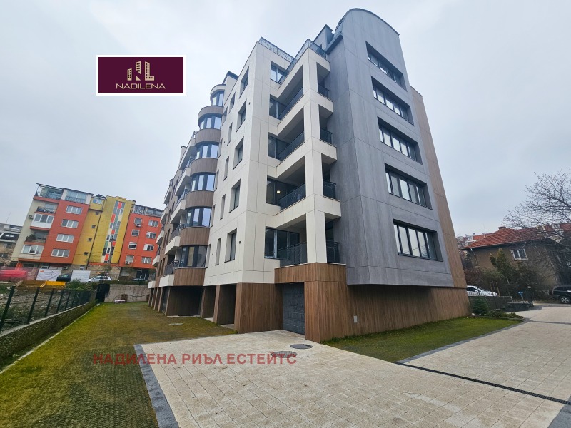 À venda  2 quartos Sofia , Manastirski livadi , 120 m² | 53812986