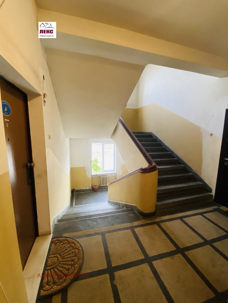 Продава 3-СТАЕН, гр. София, Център, снимка 4 - Апартаменти - 52953040