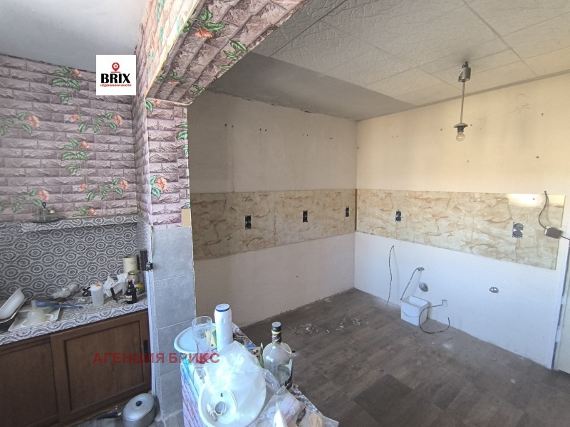 Продава 3-СТАЕН, гр. Русе, Дружба 3, снимка 4 - Апартаменти - 53365395