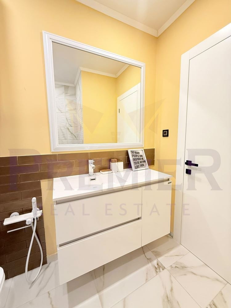 Продава 4-СТАЕН, гр. Варна, Център, снимка 8 - Апартаменти - 56128740