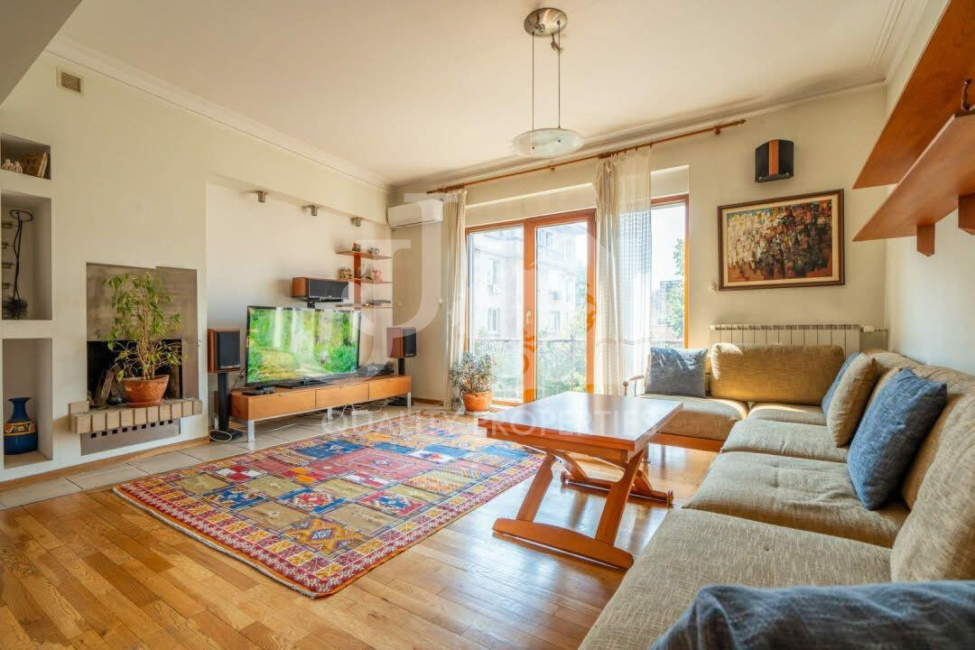 Продава 4-СТАЕН, гр. София, Център