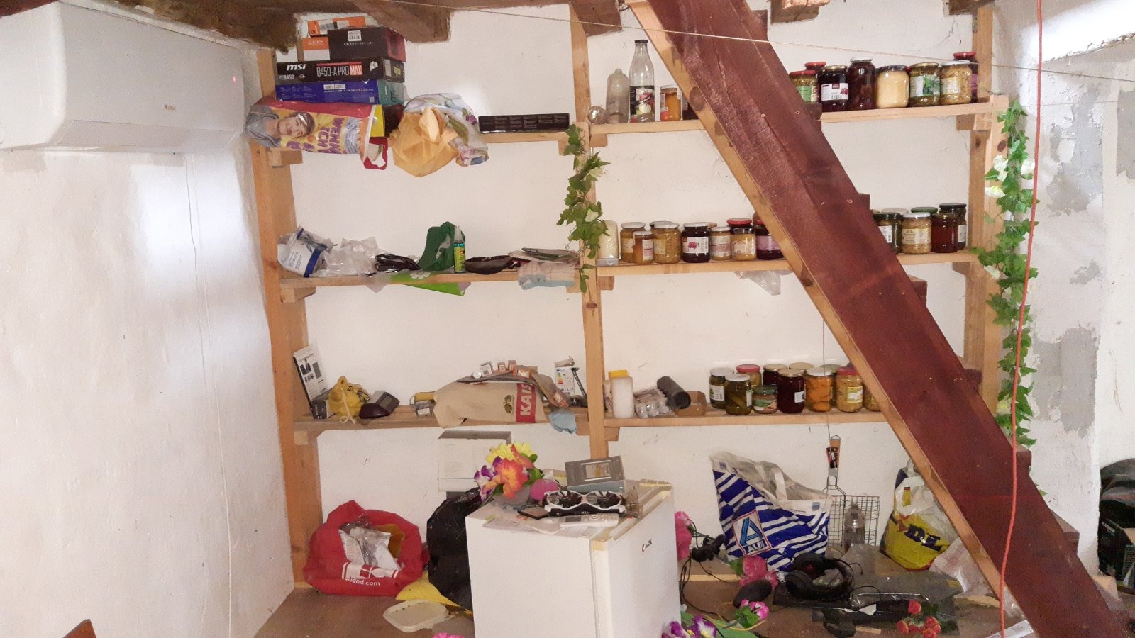 Продава КЪЩА, с. Питово, област Сливен, снимка 8 - Къщи - 54265475