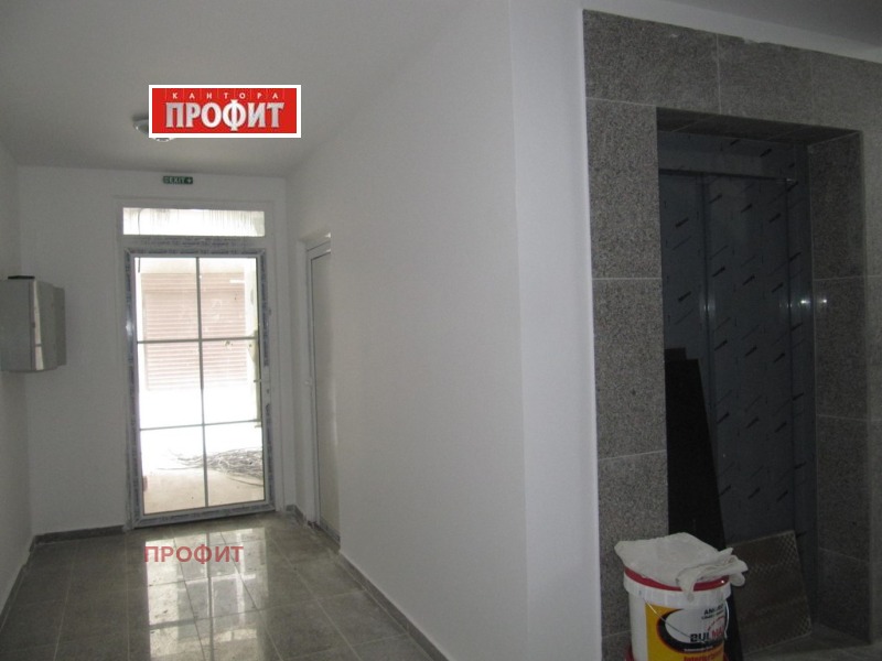 Til salgs  1 soverom Plovdiv , Komatevsko sjose , 84 kvm | 27640666 - bilde [2]