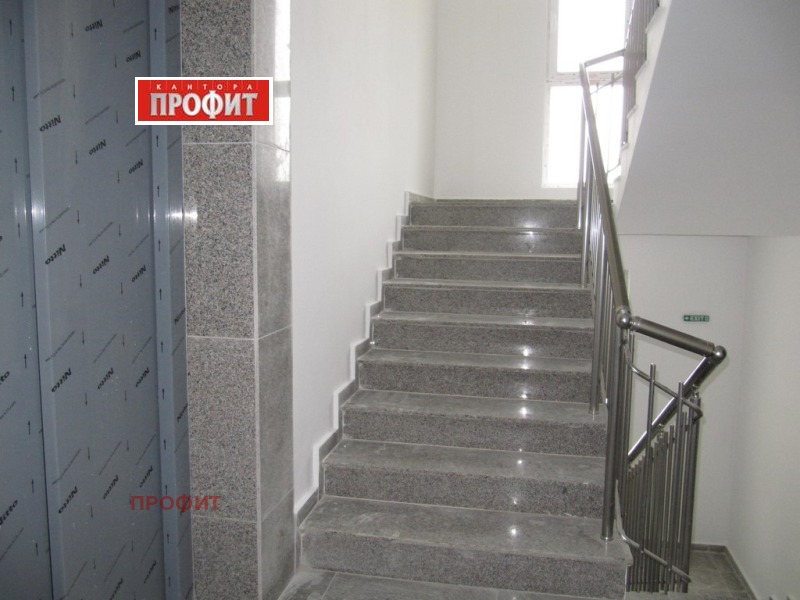 Til salgs  1 soverom Plovdiv , Komatevsko sjose , 84 kvm | 27640666 - bilde [3]