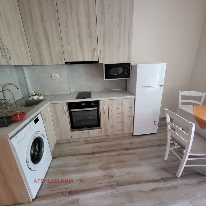 Продава 2-СТАЕН, гр. София, Медицинска академия, снимка 2 - Апартаменти - 53075252