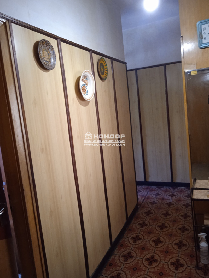 Продава  3-стаен град Пловдив , Въстанически , 66 кв.м | 97228989 - изображение [7]
