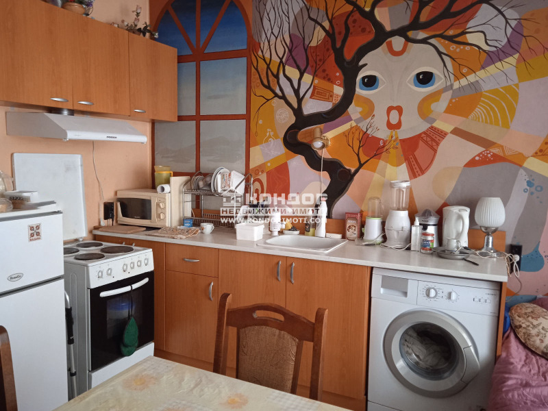 Продава  3-стаен град Пловдив , Въстанически , 66 кв.м | 97228989