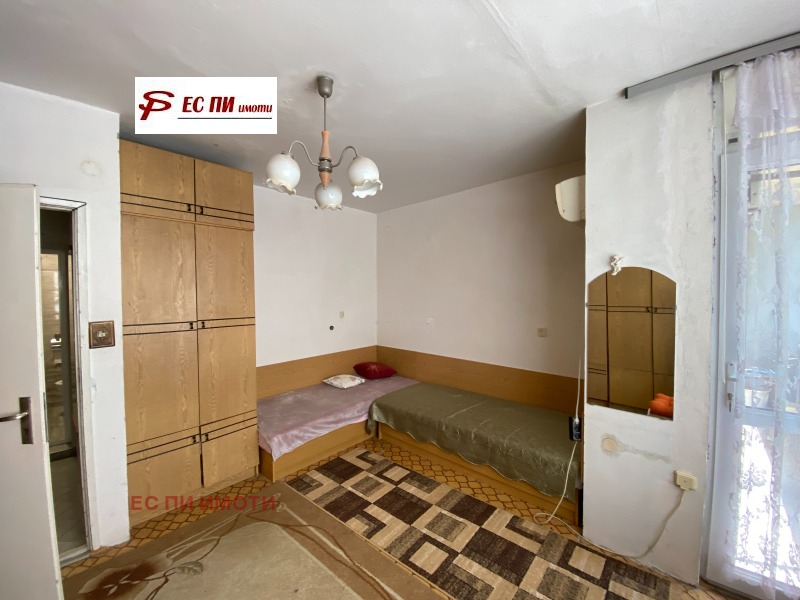 Продаја  2 спаваће собе Русе , Центар , 85 м2 | 24654276 - слика [9]