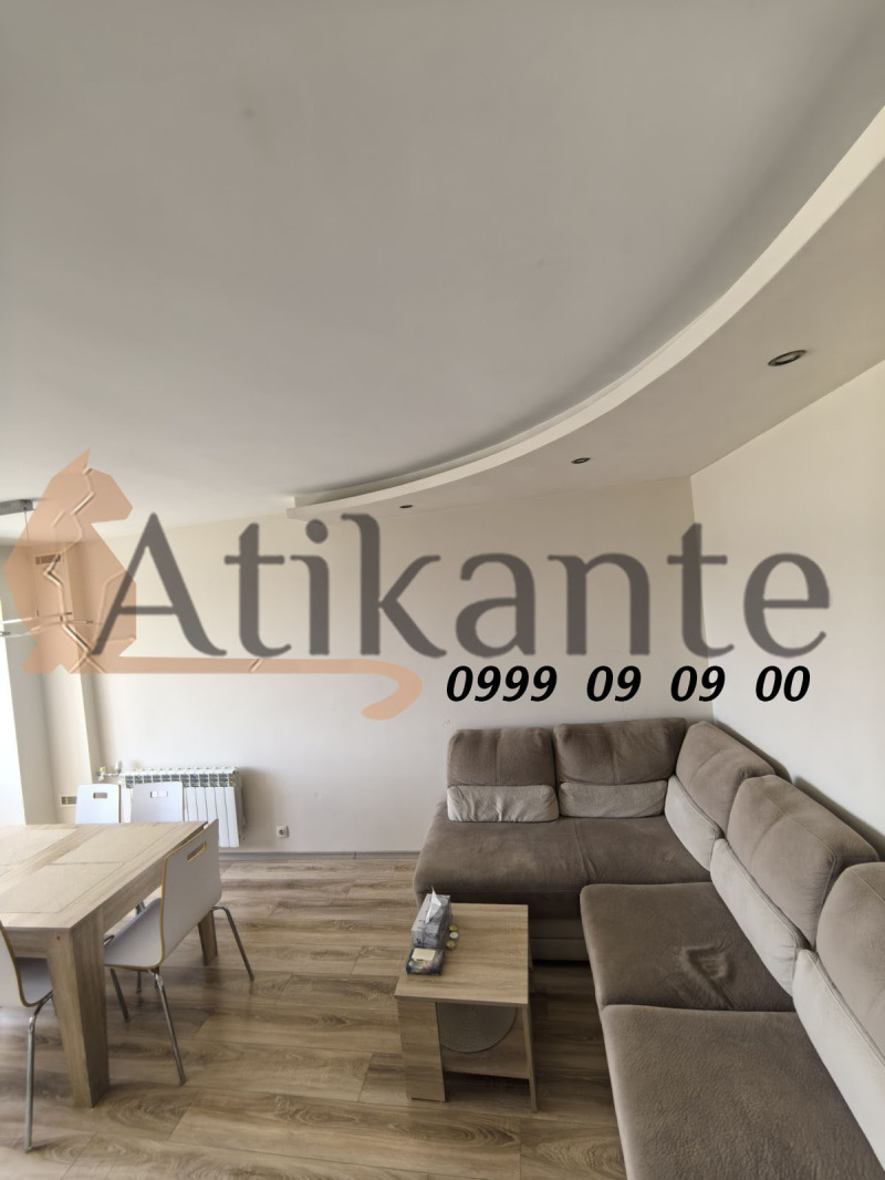 Myytävänä  2 makuuhuonetta Sofia , Ljulin 9 , 82 neliömetriä | 46741073