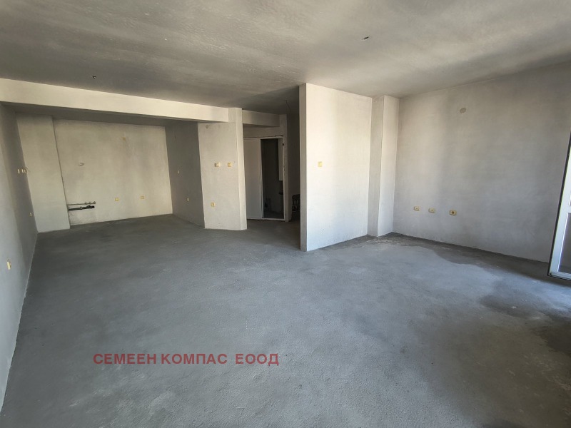 Продава 3-СТАЕН, гр. Пловдив, Център, снимка 2 - Апартаменти - 53167213