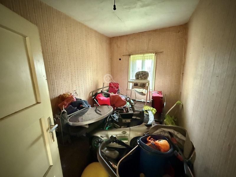 Продава КЪЩА, с. Овча могила, област Велико Търново, снимка 4 - Къщи - 53322234