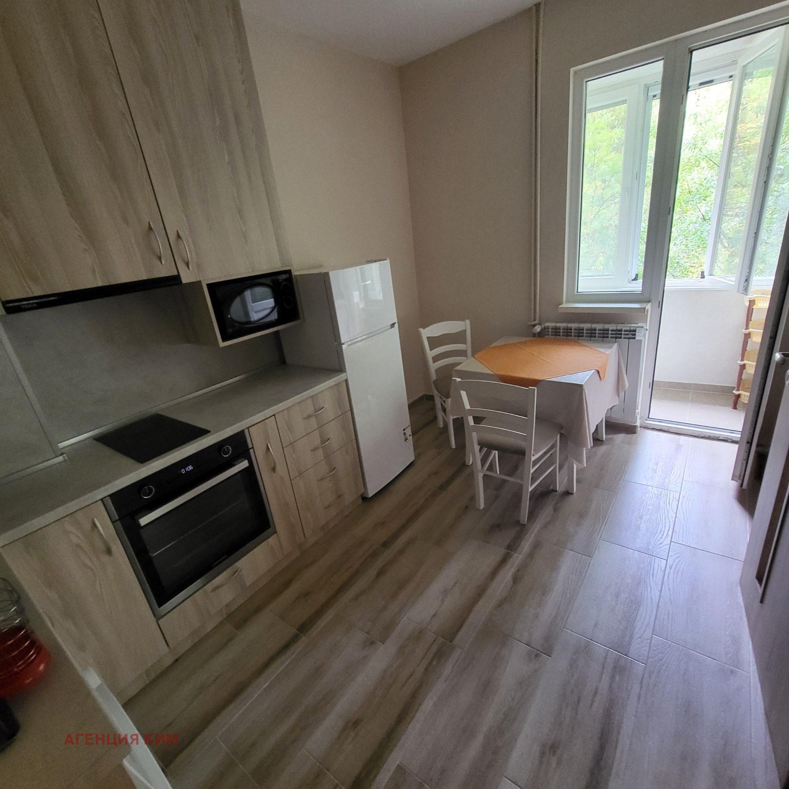 Продава 2-СТАЕН, гр. София, Медицинска академия, снимка 2 - Апартаменти - 53747958