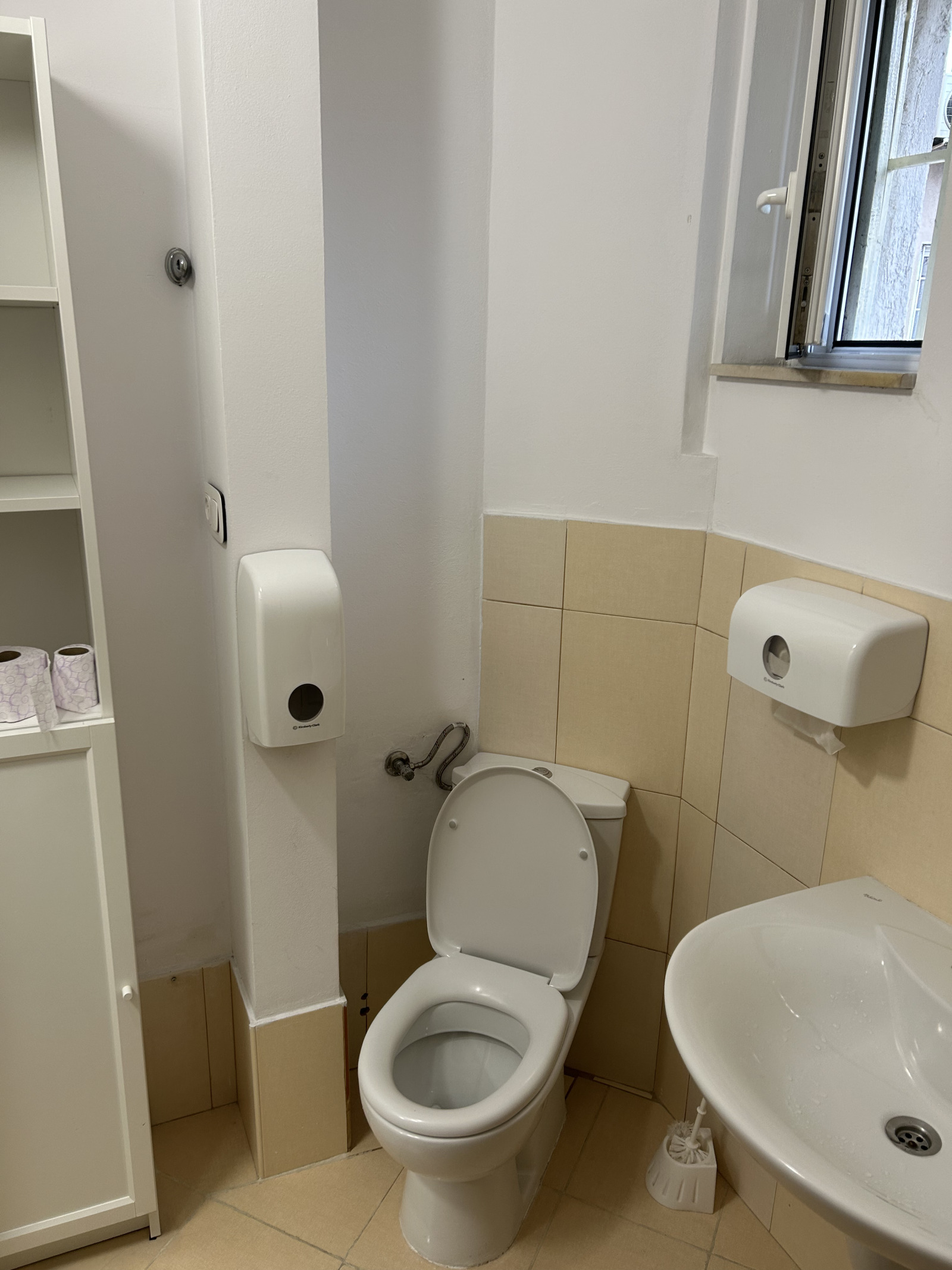 Продава 2-СТАЕН, гр. София, Оборище, снимка 15 - Апартаменти - 56748995