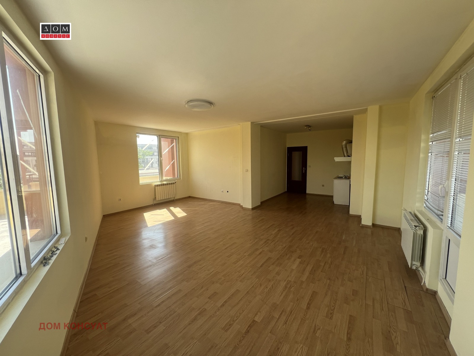 Продава 3-СТАЕН, гр. София, Студентски град, снимка 2 - Апартаменти - 54957809