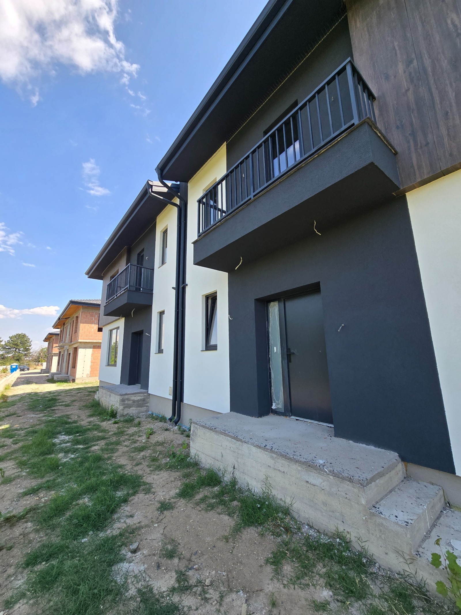 Продава КЪЩА, с. Марково, област Пловдив, снимка 2 - Къщи - 55661970