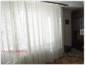 1 chambre Zdravets Iztok, Rouse 8