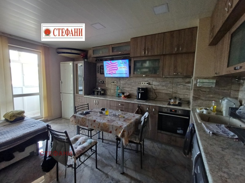 Продава 2-СТАЕН, гр. Русе, Родина 1, снимка 2 - Апартаменти - 52800250