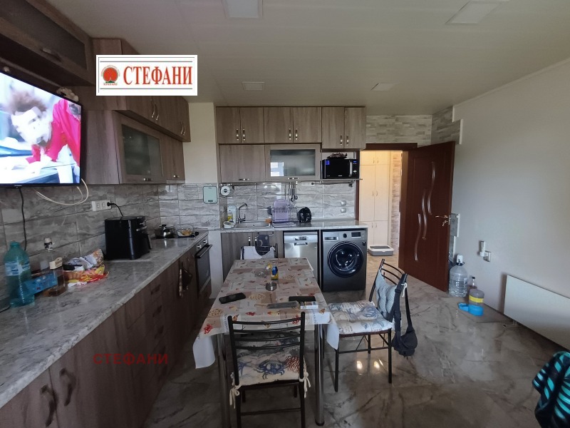 Продава 2-СТАЕН, гр. Русе, Родина 1