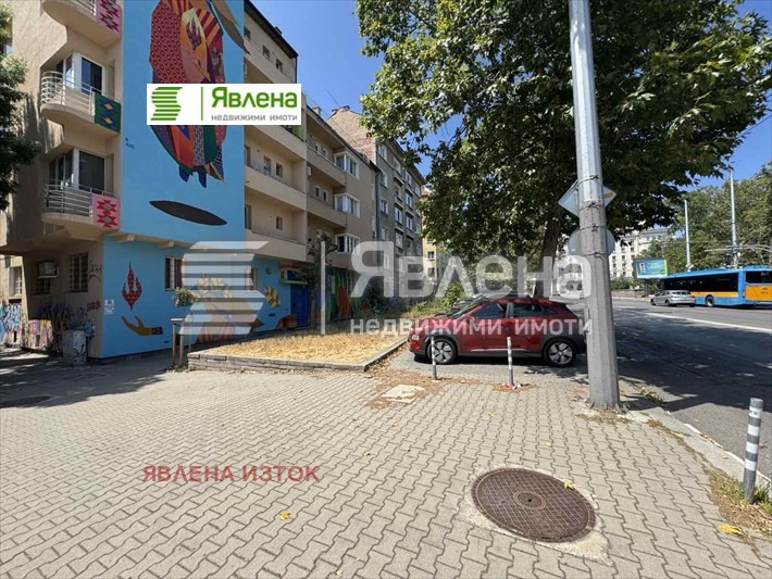 Продава 3-СТАЕН, гр. София, Център, снимка 16 - Апартаменти - 51254469