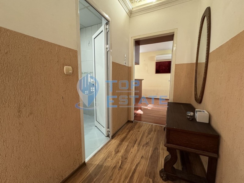 Продава 3-СТАЕН, гр. Велико Търново, Бузлуджа, снимка 7 - Апартаменти - 52800664