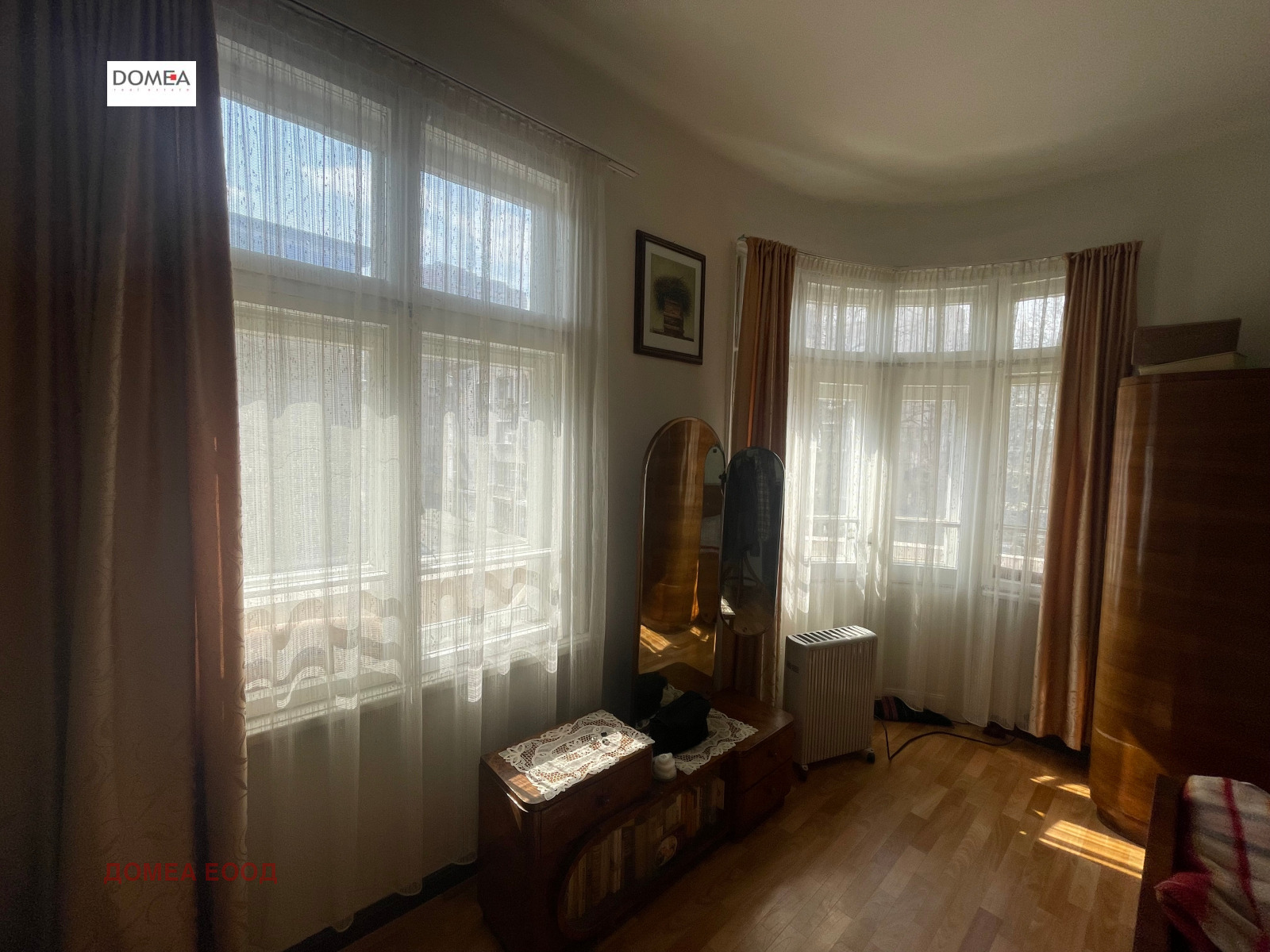 Продава ЕТАЖ ОТ КЪЩА, гр. Бургас, Център, снимка 2 - Етаж от къща - 54108085