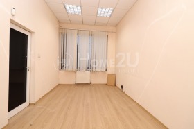 3+ bedroom Lyulin 10, Sofia 10