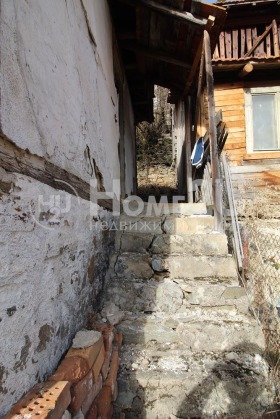 Hus Shiroka laka, region Smolyan 5