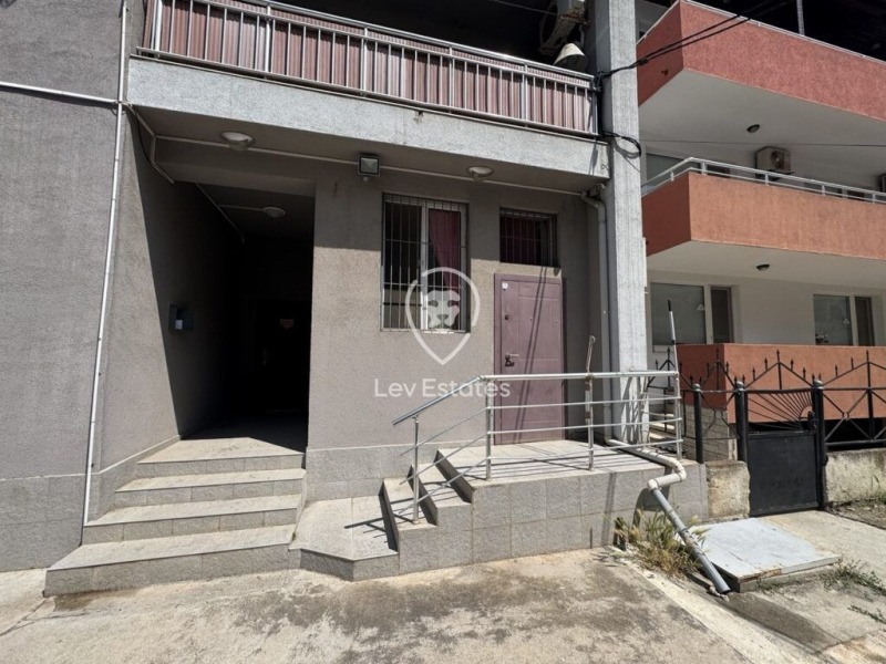 Продава  1-стаен град Бургас , Сарафово , 40 кв.м | 89471096