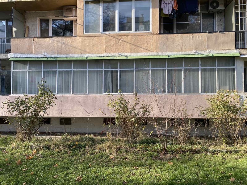 Продава 2-СТАЕН, гр. София, Дружба 1