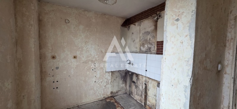 Продава 2-СТАЕН, гр. Плевен, Идеален център, снимка 8 - Апартаменти - 53160558