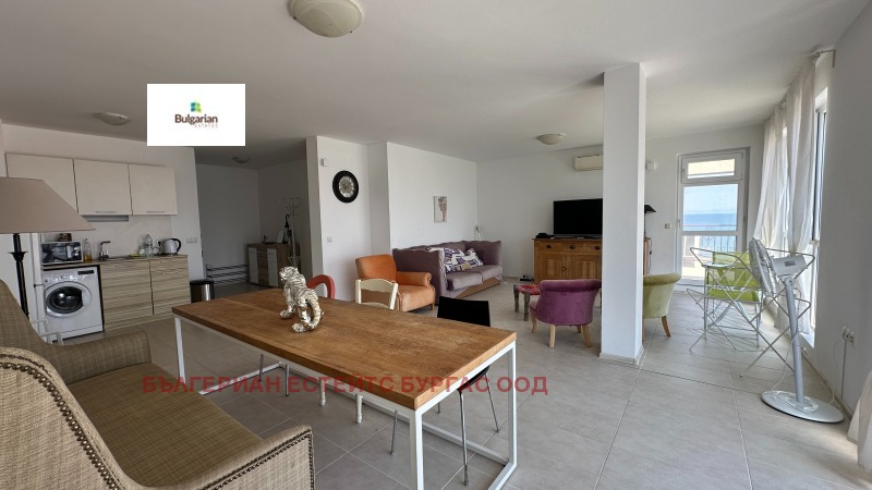 En venta  2 dormitorios región Burgas , Sozopol , 122 metros cuadrados | 45475979 - imagen [3]