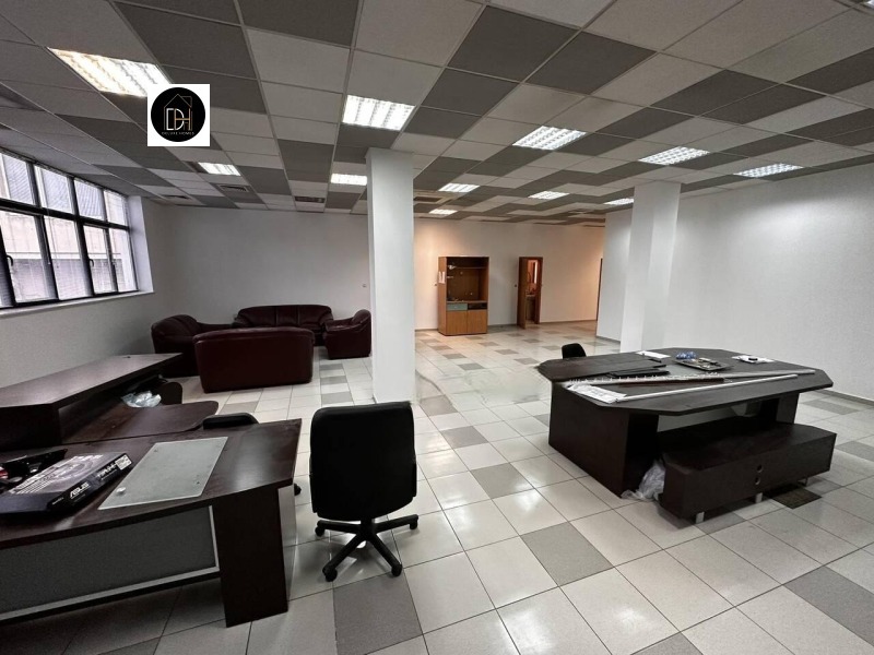Na sprzedaż  Biuro Plowdiw , Centar , 240 mkw | 27819352 - obraz [2]