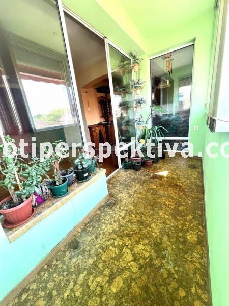 Продава ЕТАЖ ОТ КЪЩА, гр. Пловдив, Кършияка, снимка 6 - Етаж от къща - 54299879