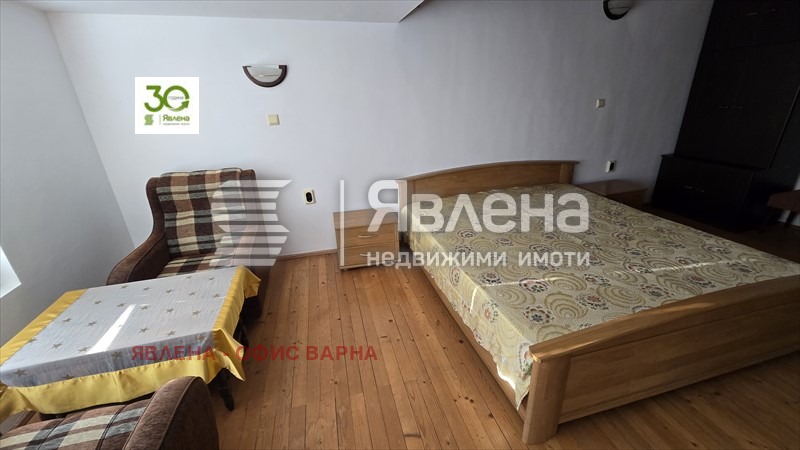 Продава КЪЩА, с. Долище, област Варна, снимка 8 - Къщи - 48059319