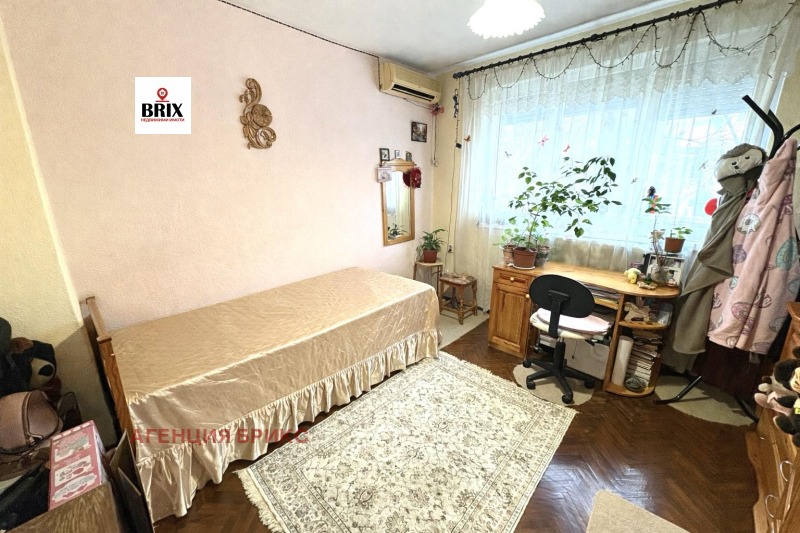 Продава 3-СТАЕН, гр. Русе, Здравец