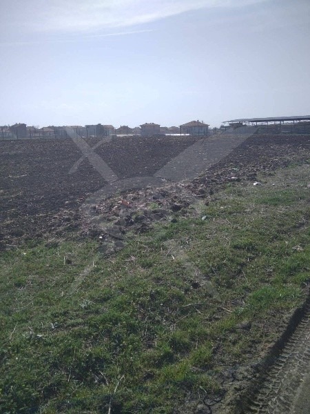 Продава ПАРЦЕЛ, гр. Бургас, Лозово
