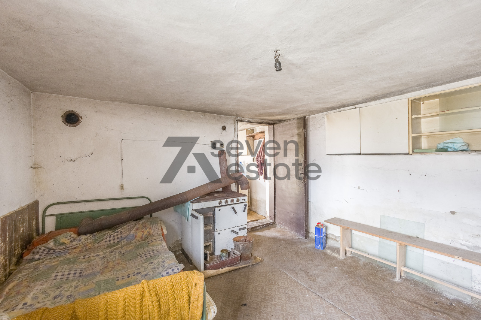 Продава КЪЩА, гр. Своге, област София област, снимка 12 - Къщи - 54059030