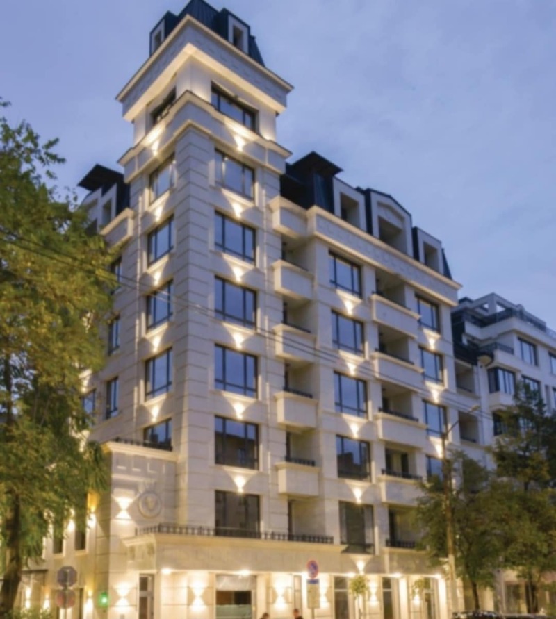 Продава 3-СТАЕН в град София, Център - 101 кв.м / 402 000 € » 786 243.66 лв., ВЯРА 13 М
